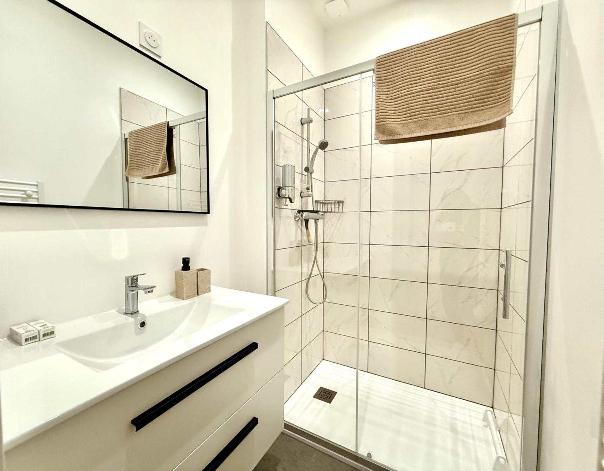 Oasis Marocaine Avec Terrasse Privee Appartement Reims